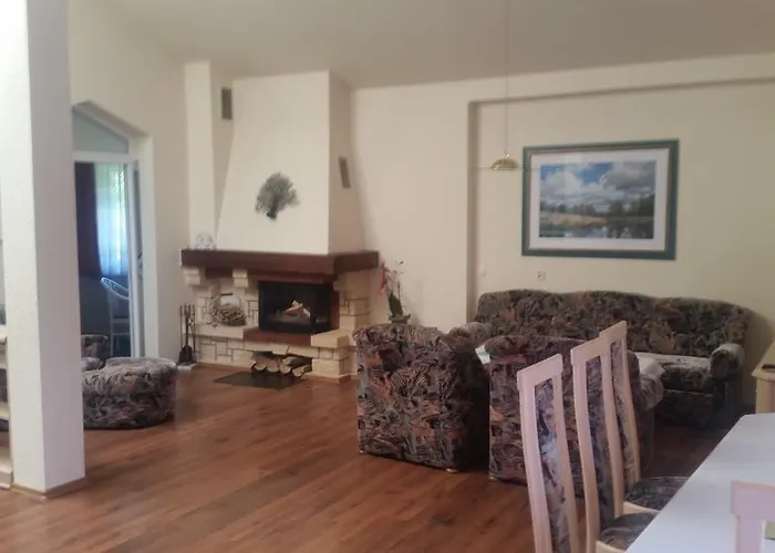 Relaks Pod Gora Zar פארק נופש מידז'יברודז'י ז'יוויקי