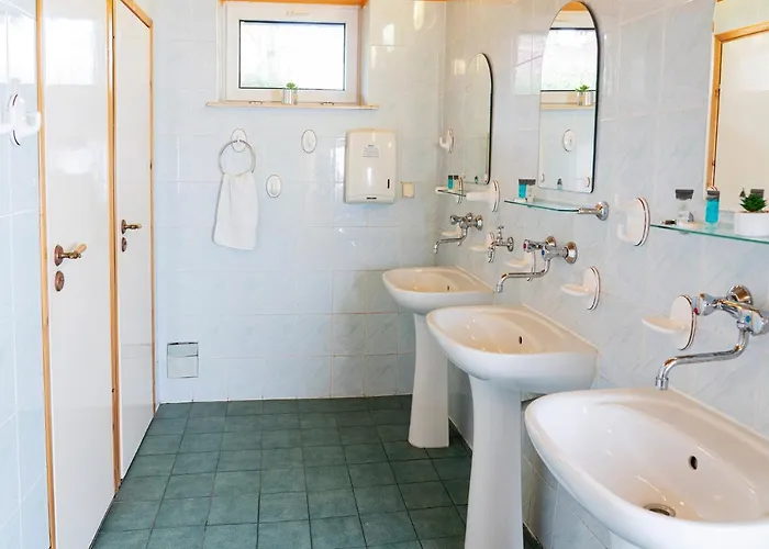 Relaks Pod Gora Zar *