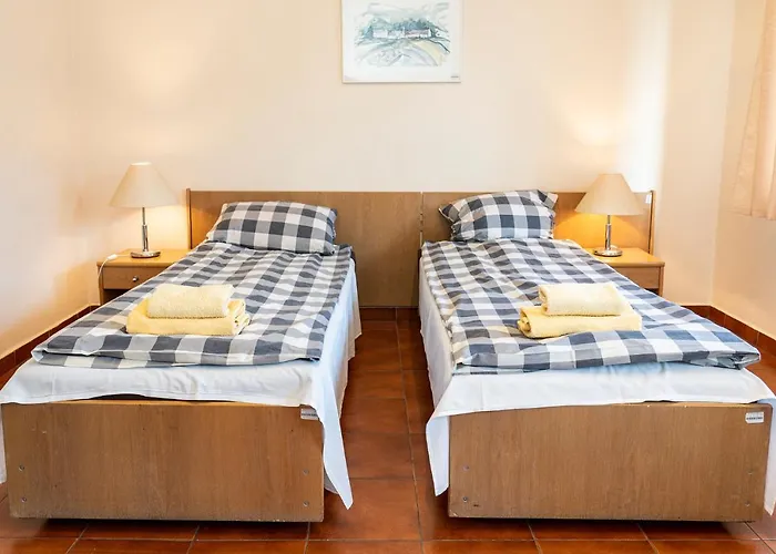 Relaks Pod Gora Zar פארק נופש *